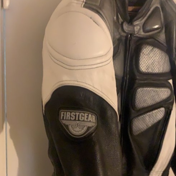 Motorcycle Jacket - Picture 5 of 6